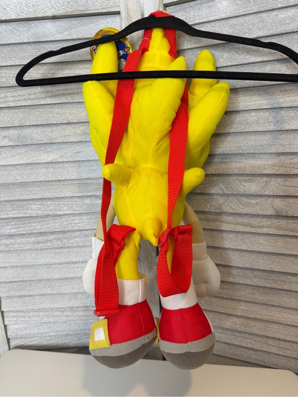 Sonic the Hedgehog Super Sonic 18” Plush Backpack NWT - Picture 7 of 8